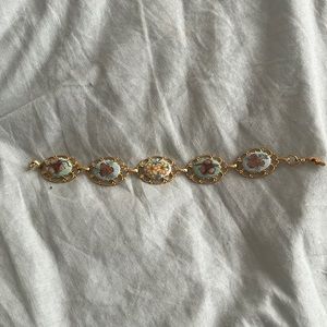 Gold bracelet